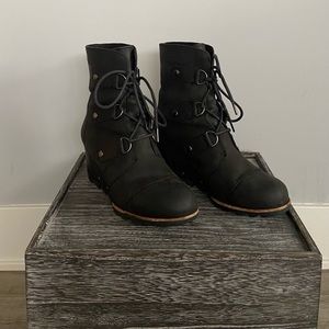 Sorel wedge boots comfortable and great for snow days